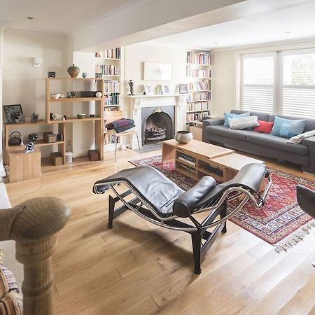 Stylish Family Home In Battersea Vr London Ngoại thất bức ảnh