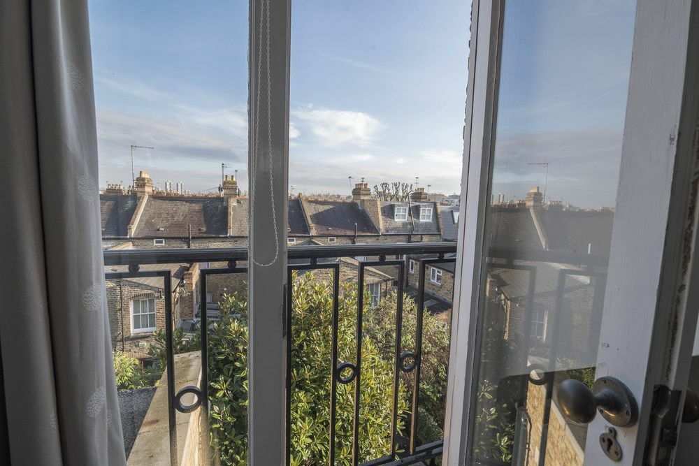 Stylish Family Home In Battersea Vr London Ngoại thất bức ảnh